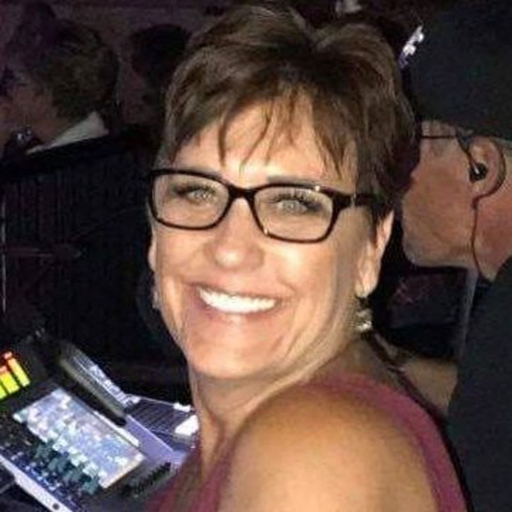 Meet your Posher, Lori